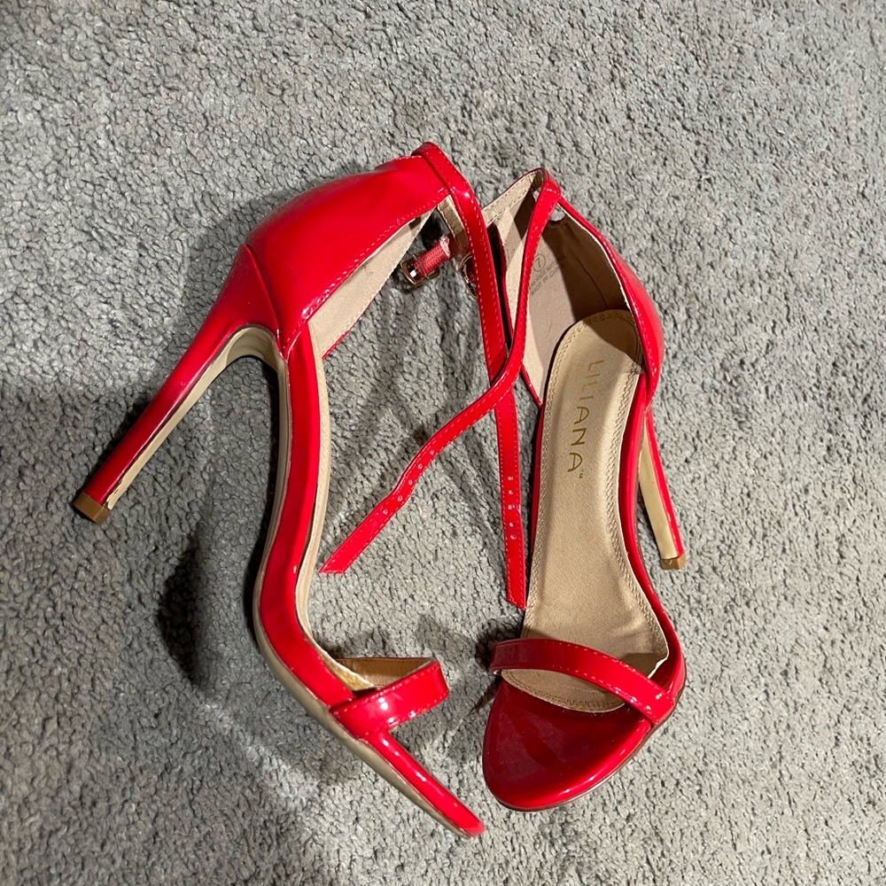 FASHION NOVA heels